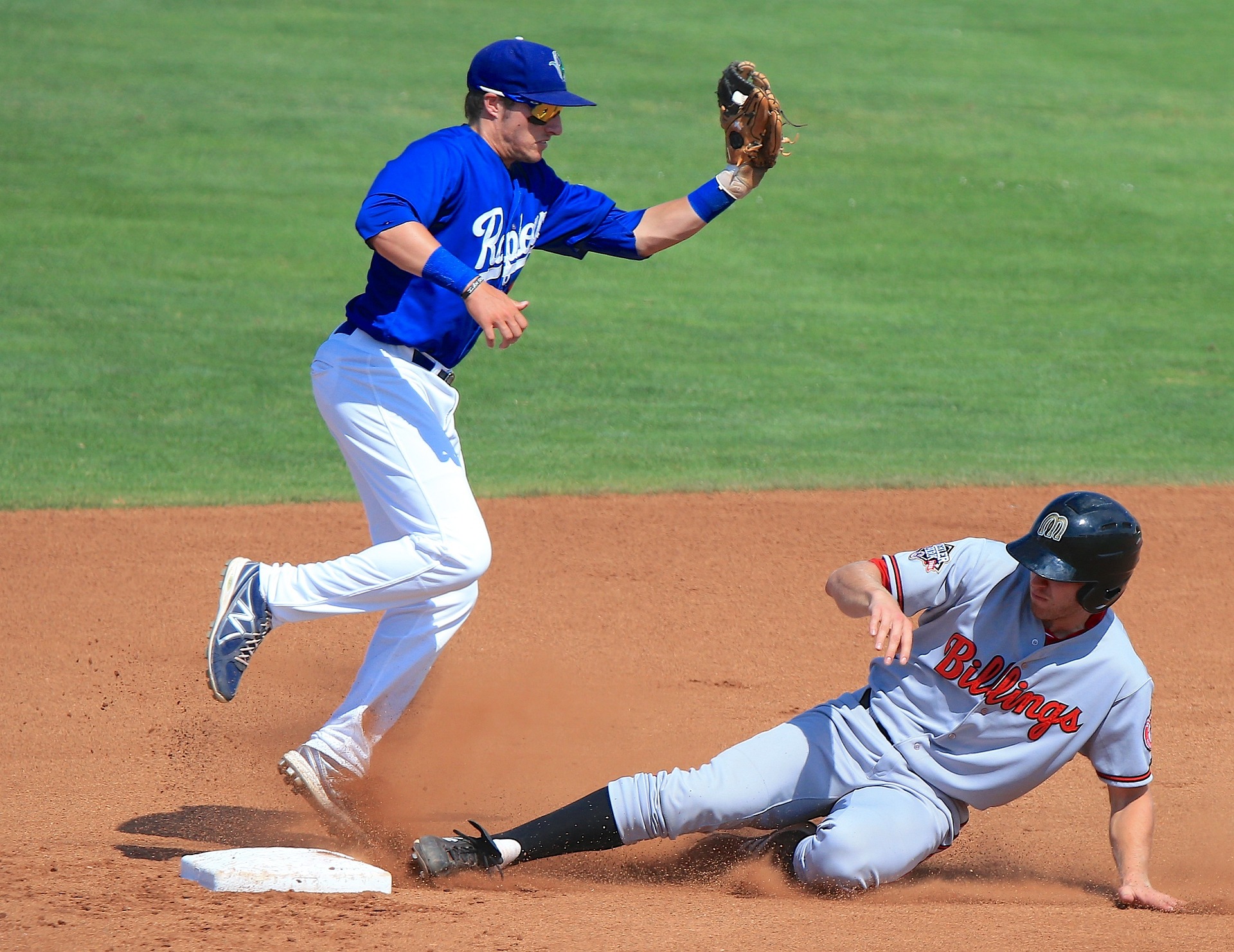 Estrategias para apostar exitosamente en vivo en béisbol